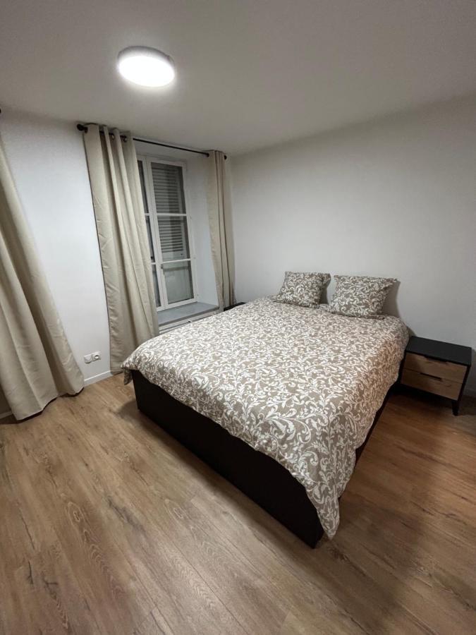 Appartement Hyper Centre Diamerisma Charleville-Mezieres Bagian luar foto