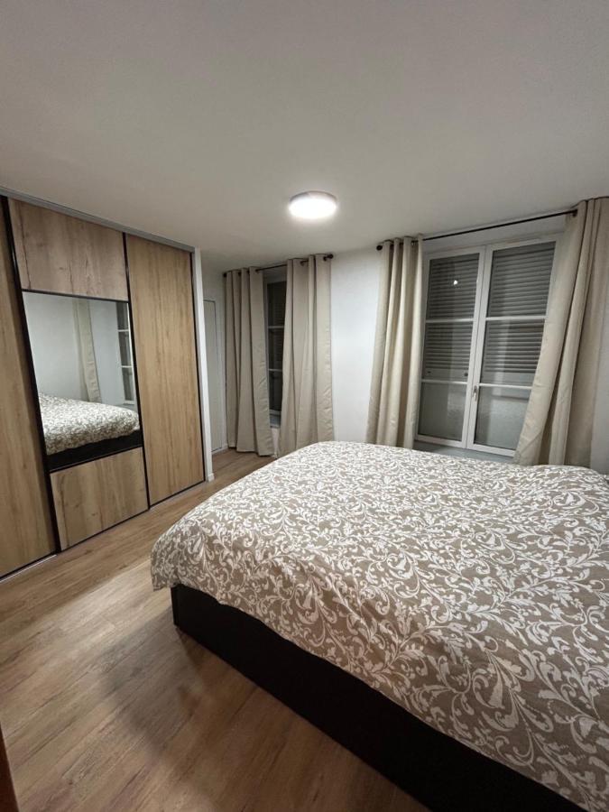 Appartement Hyper Centre Diamerisma Charleville-Mezieres Bagian luar foto